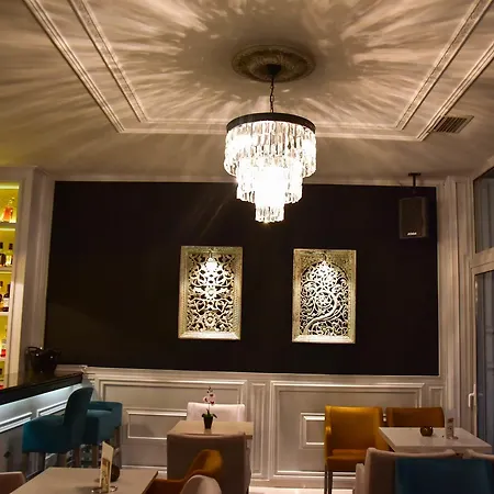 伊利达诺斯酒店 安迪基拉