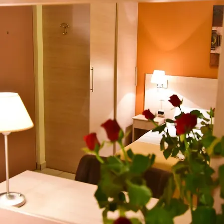 Iridanos 3* Antikyra