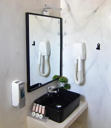 伊利达诺斯酒店 安迪基拉